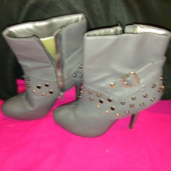 Dark grey embellished heeled boots - Picture 3 of 5